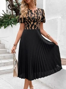 SHEIN LUNE 圖案印花百褶下擺連衣裙 - 彩色 - 查看 3