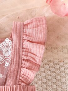 Body con ribete de volantes y malla bordada para bebé - Rosa coral - Ver 4