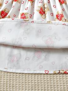 小女童熊和愛心圖案蝴蝶袖洋裝