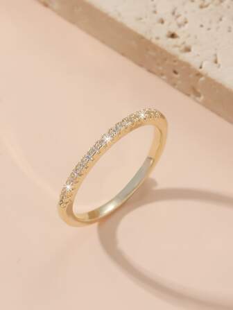 方晶鋯石裝飾戒指