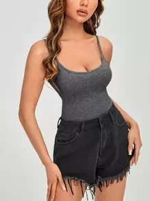 SHEIN PETITE 素色修身吊帶上衣 - 深灰色 - 查看 1