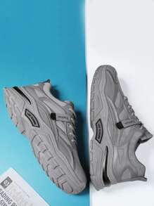 Men Letter Patch Decor Lace-Up Front Chunky Sneakers, Grey Letter Detail Chunky Sneakers