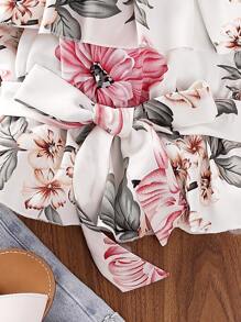 Chicas Blusa con estampado floral de hombros descubiertos ribete con fruncido con cinturón - Blanco - Ver 5