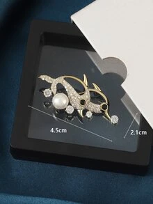 Cubic Zirconia & Faux Pearl Dolphin Design Brooch - Multicolor - View 3