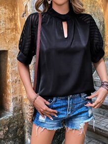 SHEIN LUNE Blusa de cuello con abertura de ojo de malla en contraste de manga raglán - Negro - Ver 6