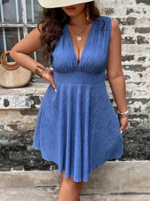 SHEIN Holidaya Plus Plunge Neck A-line Dress - Blue - View 4
