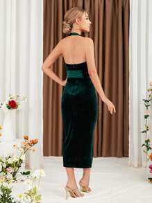 SHEIN Belle Backless Belted Velvet Halter Bridesmaid Dress - Dark Green - View 2