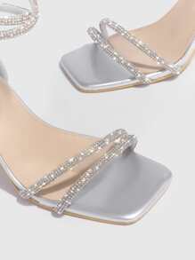 Zapatos de mujer con decoración de diamantes de imitación, sandalias de tacón con correa de tobillo para la primavera y las vacaciones de verano. de verano de zapatos.