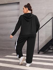 Plus Contrast Side Seam Drop Shoulder Kangaroo Pocket Hooded Sports Set - Black - View 2