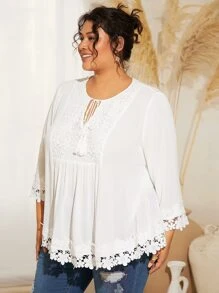 SHEIN CURVE+ Plus Tie Neck Guipure Lace Panel Blouse - White - View 5