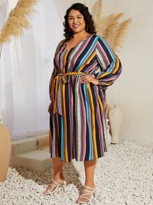 SHEIN CURVE+ Plus Geo Print Lantern Sleeve Belted Dress - Multicolor - View 4