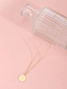 Collar con diseño de letra con diseño de redondo - Amarillo Oro - Ver 3