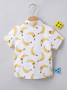 SHEIN Cậu Bé Màu Trắng Dễ Thương Quả Chuối In Toàn Thân Cổ Bẻ Áo Sơ Mi Tay Thường Có Họa Tiết Trái Cây Và Rau Quả Cho Mùa Hè - trắng - Xem 2
