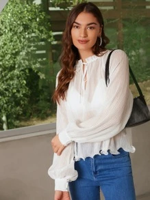 BizChic 繫帶領燈籠袖木耳邊上衣不附文胸