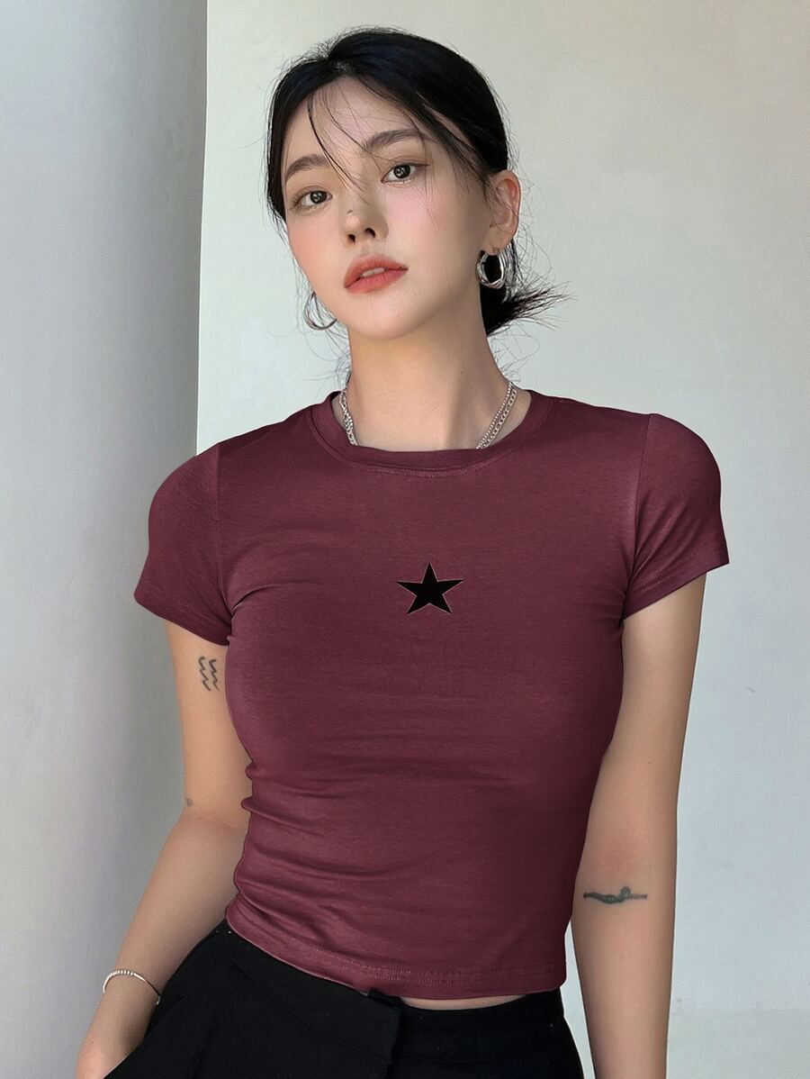 DAZY Star Print Crop Tee - Burgundy - View 1
