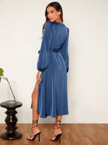 SHEIN BAE فستان بحزام أكمام فانوس فتحة للفخذ