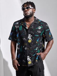 Manfinity Men Plus Astronaut & Letter Graphic Shirt - Multicolor - View 1