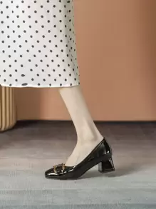 Fall/Winter Women's High Heel Pumps With V-Shaped Vamp And Metal Buckle, Chunky Heel Lacquered Leather Pumps, Retro & Stylish High Heels, Comfortable & Versatile For Business/Work, Plus Size,Elegant