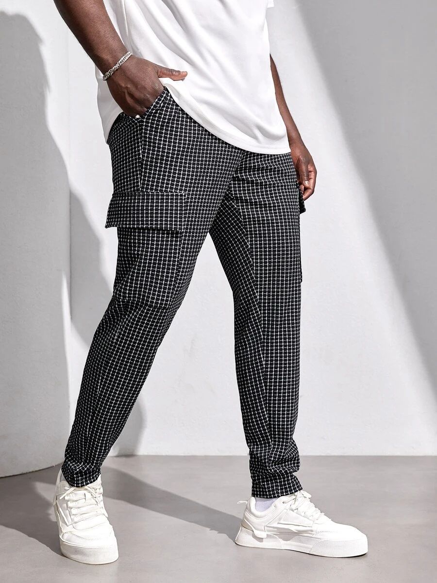Manfinity Hombres Pantalones estampado de cuadros con bolsillo lateral con solapa - Blanco y Negro - Ver 1