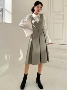 DAZY 1pc Fold Pleated Detail Zip Back Pinafore Dress Without Blouse - Khaki - View 3