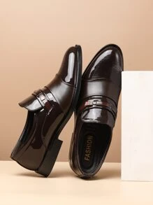 Men Letter Patch Detail Dress Loafers Pointed Toe Formal Shoes - Brown - View 2