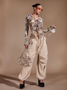 SHEIN BAE 花卉圖案和蛇紋前繫帶荷葉袖T恤 - 彩色 - 查看 4