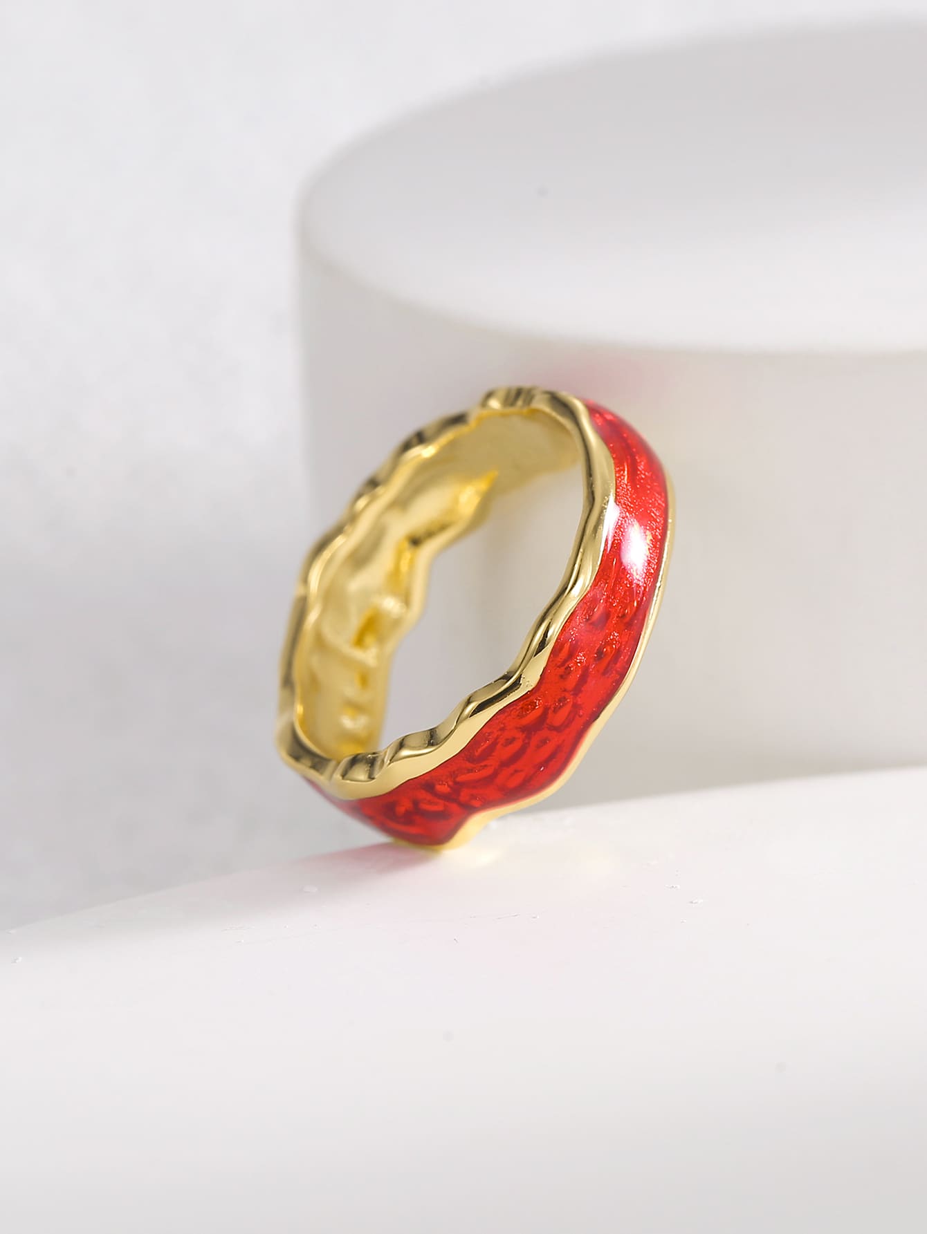 Charm-In Fashionable Red Drip Asymmetrical Ring, Exquisite Accessory Essential For Women - Yellow Gold - View 5