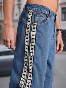 Manfinity Men Contrast Tape Side Straight Leg Jeans - Medium Wash - View 3