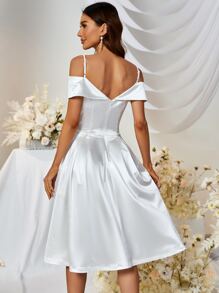 MUXXN Vestido de dama de honor de hombros descubiertos de satén - Blanco - Ver 3