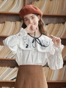 Simple Retro Floral Embroidery Statement Collar Flounce Sleeve Blouse - White - View 1