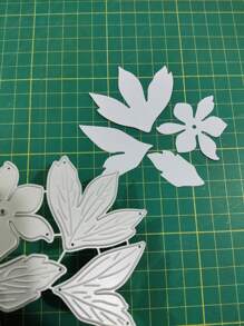 1pc Flower & Leaf Shaped Cutting Die - Silver - View 4
