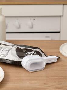 1pc PP Sealing Clip, Modern Plain Food Sealing Clip For Home, Kitchen - White - View 3