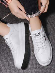 Men Letter Patch Decor Lace-up Front Skate Shoes - White - View 1