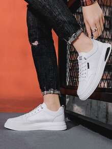 Men Letter Patch Decor Lace-up Front Skate Shoes - White - View 2
