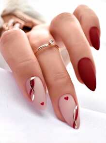 24入組長型杏仁紅色實心金線愛心啞光假指甲＆1入組指甲文件＆1片膠帶貼，可黏貼式指甲用品，讓你更具時尚感 - 彩色 - 查看 2
