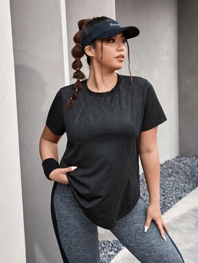 Easithlete Camiseta deportiva de talla grande con estampado geométrico y bajo curvo para mujeres