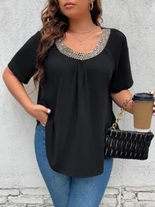 SHEIN LUNE Plus Sequins Trim Curved Hem Tee - Black - View 1