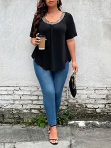 SHEIN LUNE Plus Sequins Trim Curved Hem Tee - Black - View 4