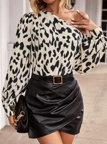 SHEIN Clasi Áo cổ lệch in họa tiết toàn thân một bên vai - Màu be - Xem 3