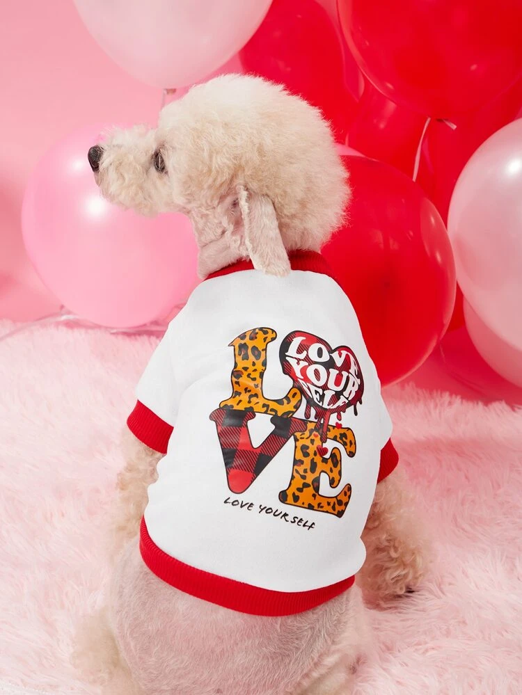 1pc Heart & Slogan Graphic Pet Sweatshirt