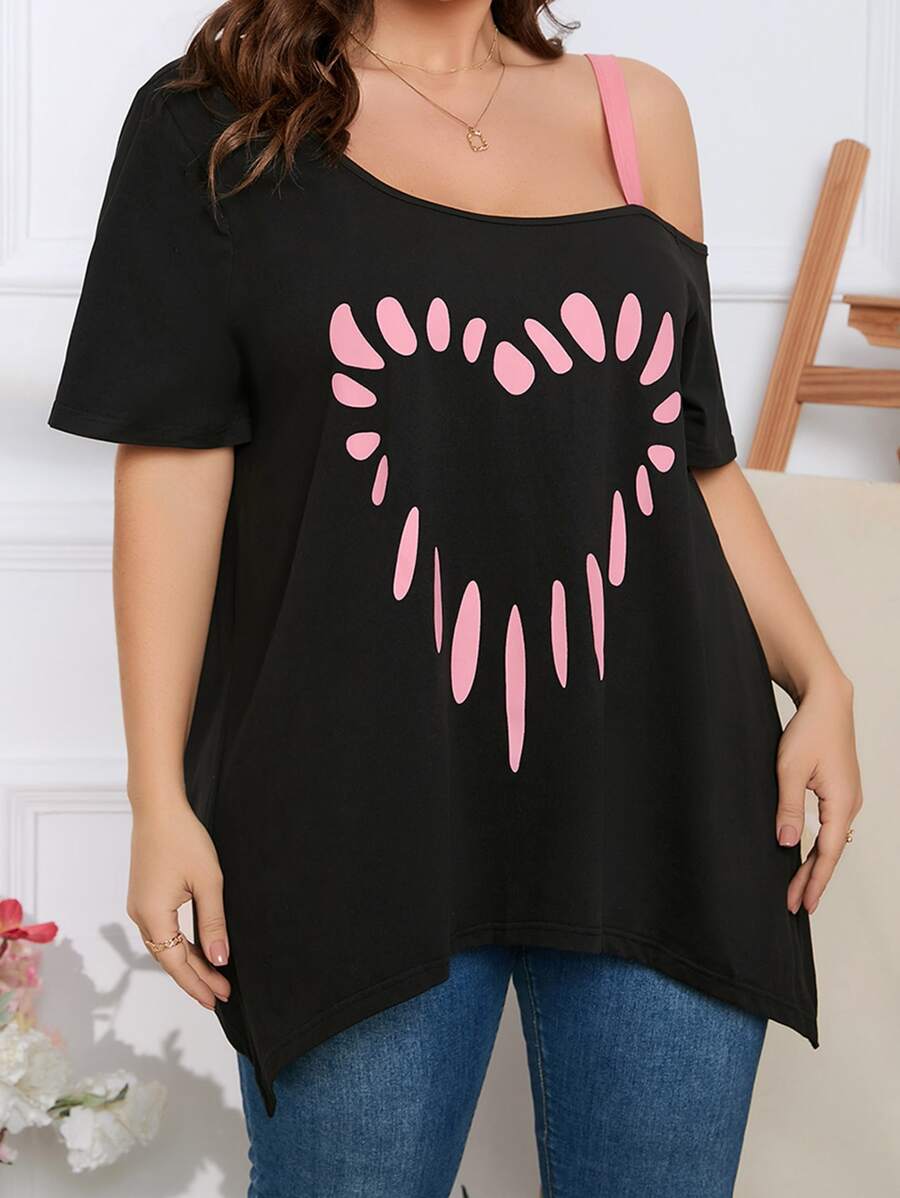 SHEIN LUNE Plus Heart Print Asymmetrical Neck Tee - Black - View 1