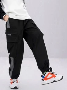 Manfinity Men Contrast Side Seam Flap Pocket Cargo Trousers - Black - View 5