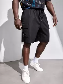 Manfinity Men Plus Letter Graphic Flap Pocket Drawstring Waist Shorts - Black - View 1