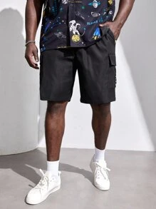 Manfinity Men Plus Letter Graphic Flap Pocket Drawstring Waist Shorts - Black - View 3