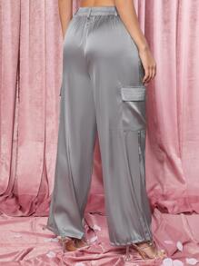 SHEIN BAE 側翻蓋口袋腰帶緞面工裝褲