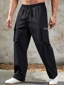 Manfinity Men Letter Graphic Flap Pocket Side Drawstring Waist Cargo Trousers - Black - View 3