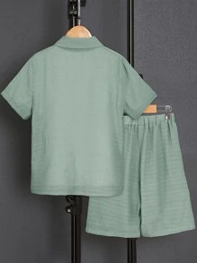 SHEIN Boys Solid Pocket Patched Shirt & Shorts Without Tee - Green - View 2