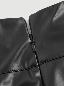 SHEIN Unity Chain Detail Pleated PU Skirt - Black - View 4
