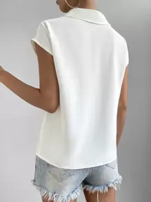 SHEIN Frenchy 素色前紐扣蝙蝠袖襯衫 - 白色 - 查看 2