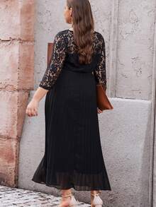 大碼水溶蕾絲拼接百褶下擺連衣裙 - 黑色 - 查看 2